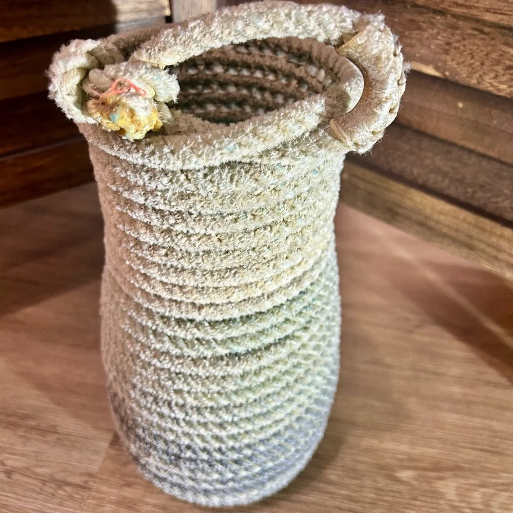 Handwoven Lasso Western Rope Basket Southwestern Cowboy Lariat Vase 5x10” Decor - Picture 5 of 6
